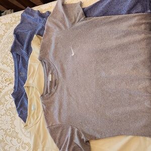 T-Shirt Set in Gray, Tan, and Blue